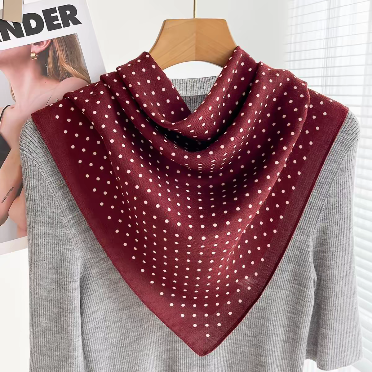 Foulard carré à motifs Motif petits pois (x12)#49