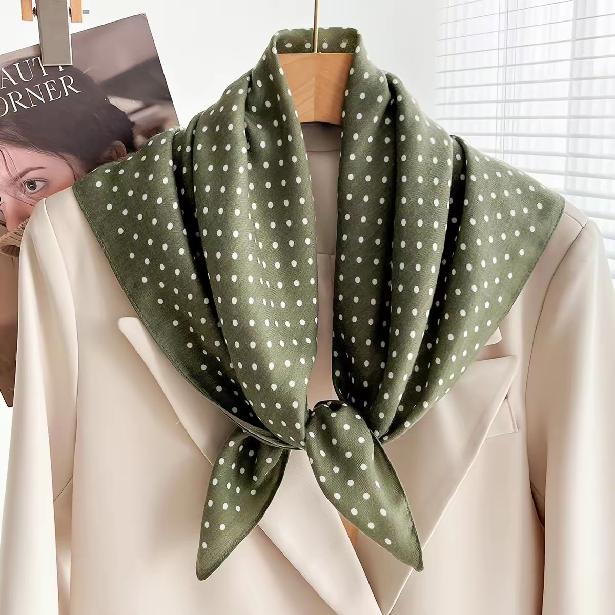 Foulard carré à motifs Motif petits pois (x12)#49