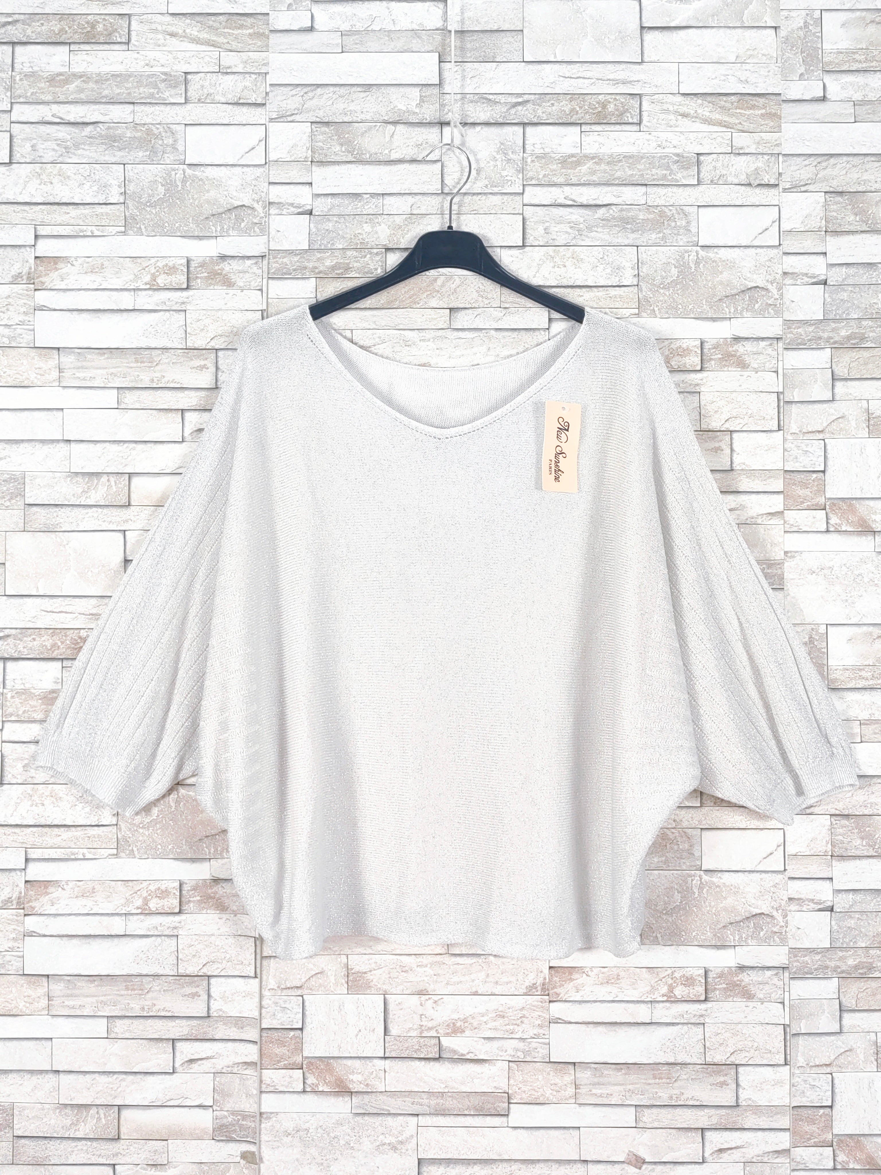 Pull manches chauve-souris avec fils brillants (x9)