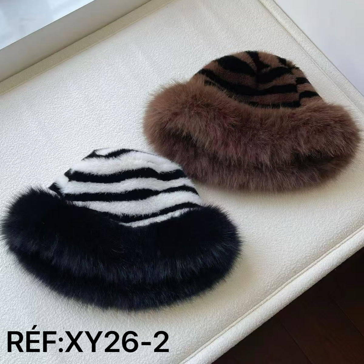 Chapeau (bob) en fourrure imitation à motif rayé(x12)#2