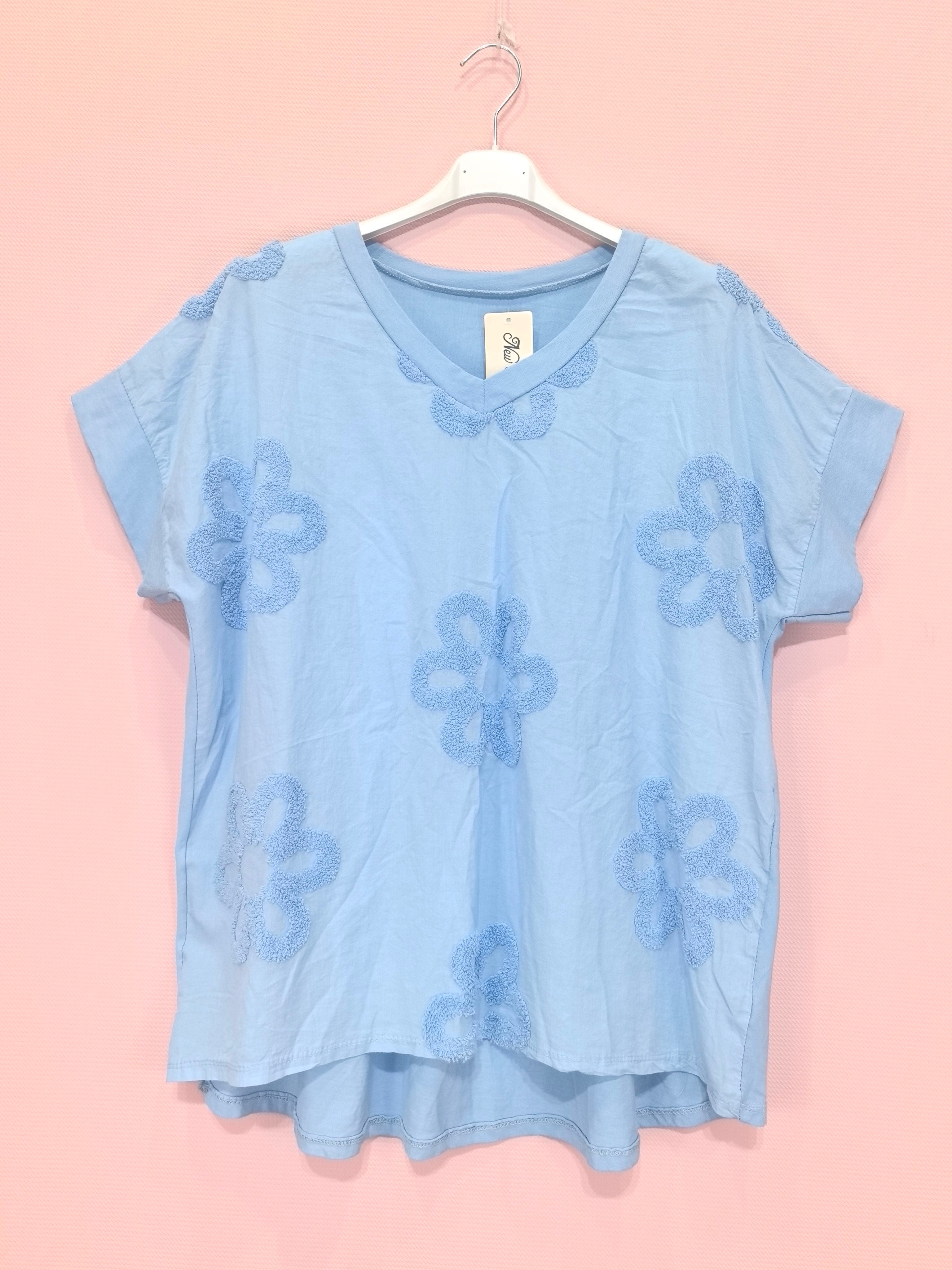 T-shirt brodé 100% coton, idéal pour le printemps/été, confectionné en Italie, parfait pour une allure élégante et décontractée.(x8)