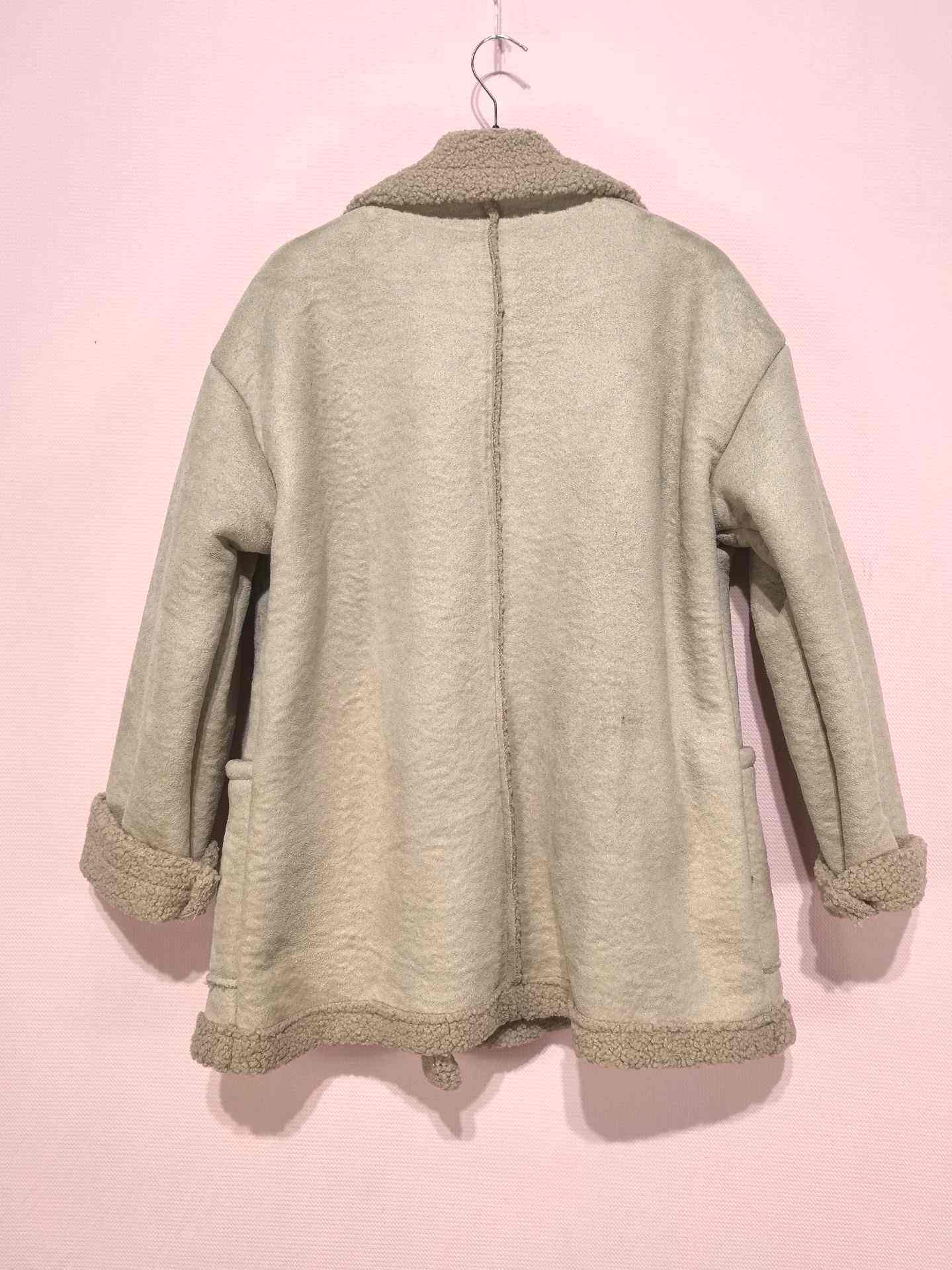 Manteau avec 4 boutons (x3)