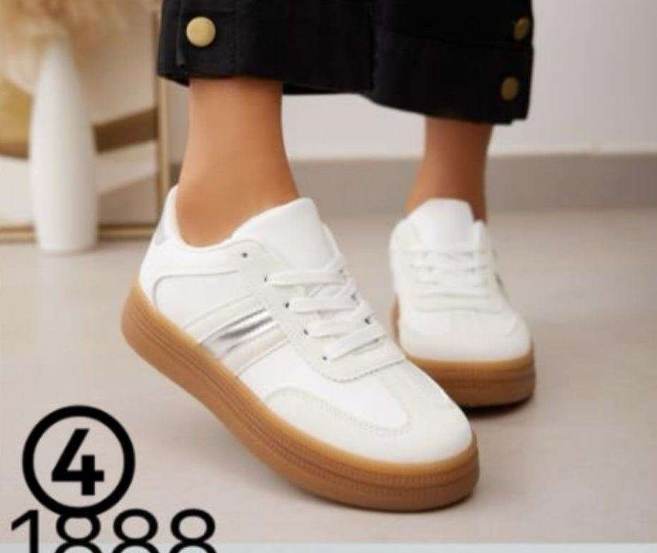 Chaussures Basket Femme (x12)