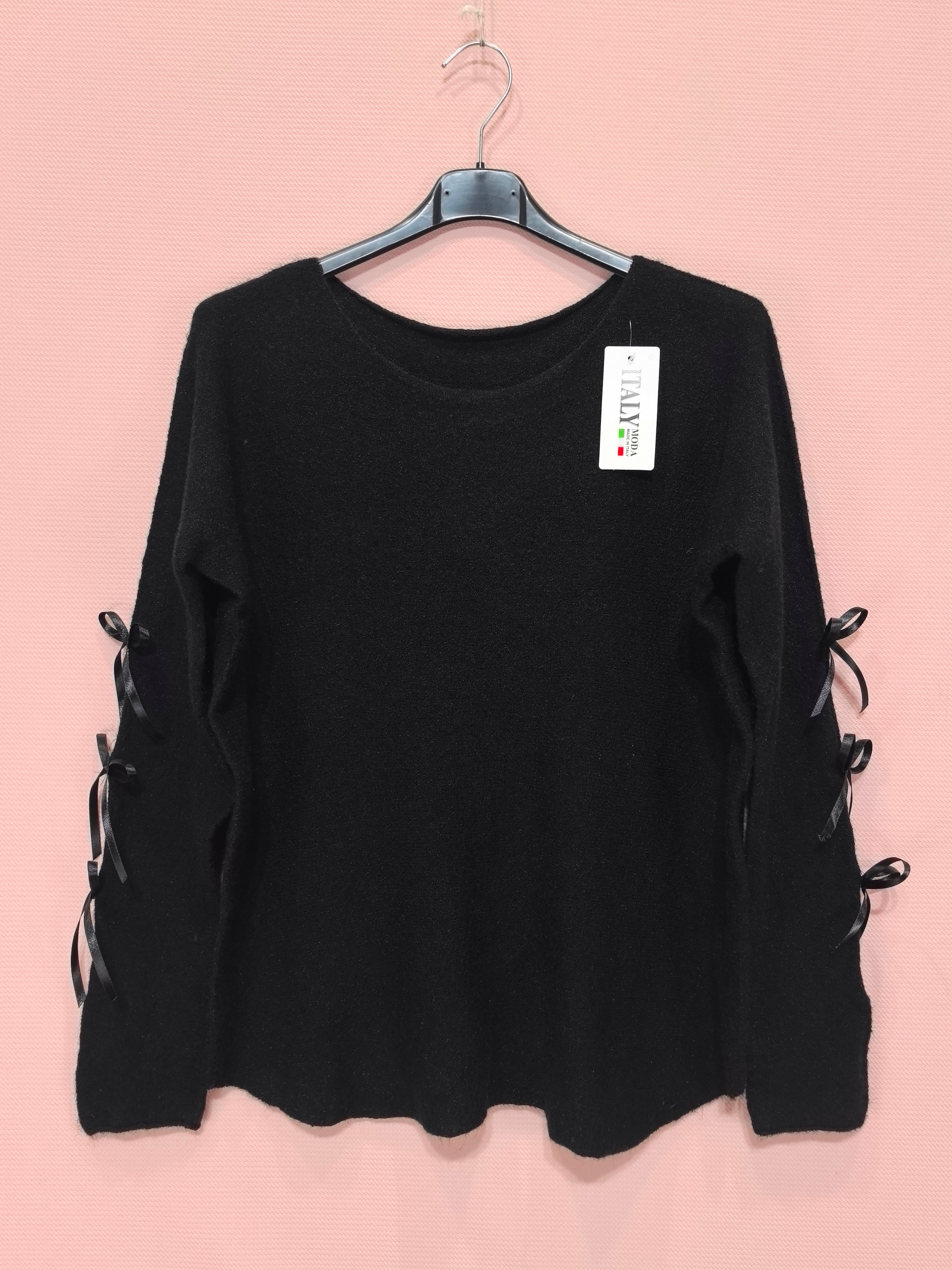 Pull avec nœuds satinés sur les manches (X8)