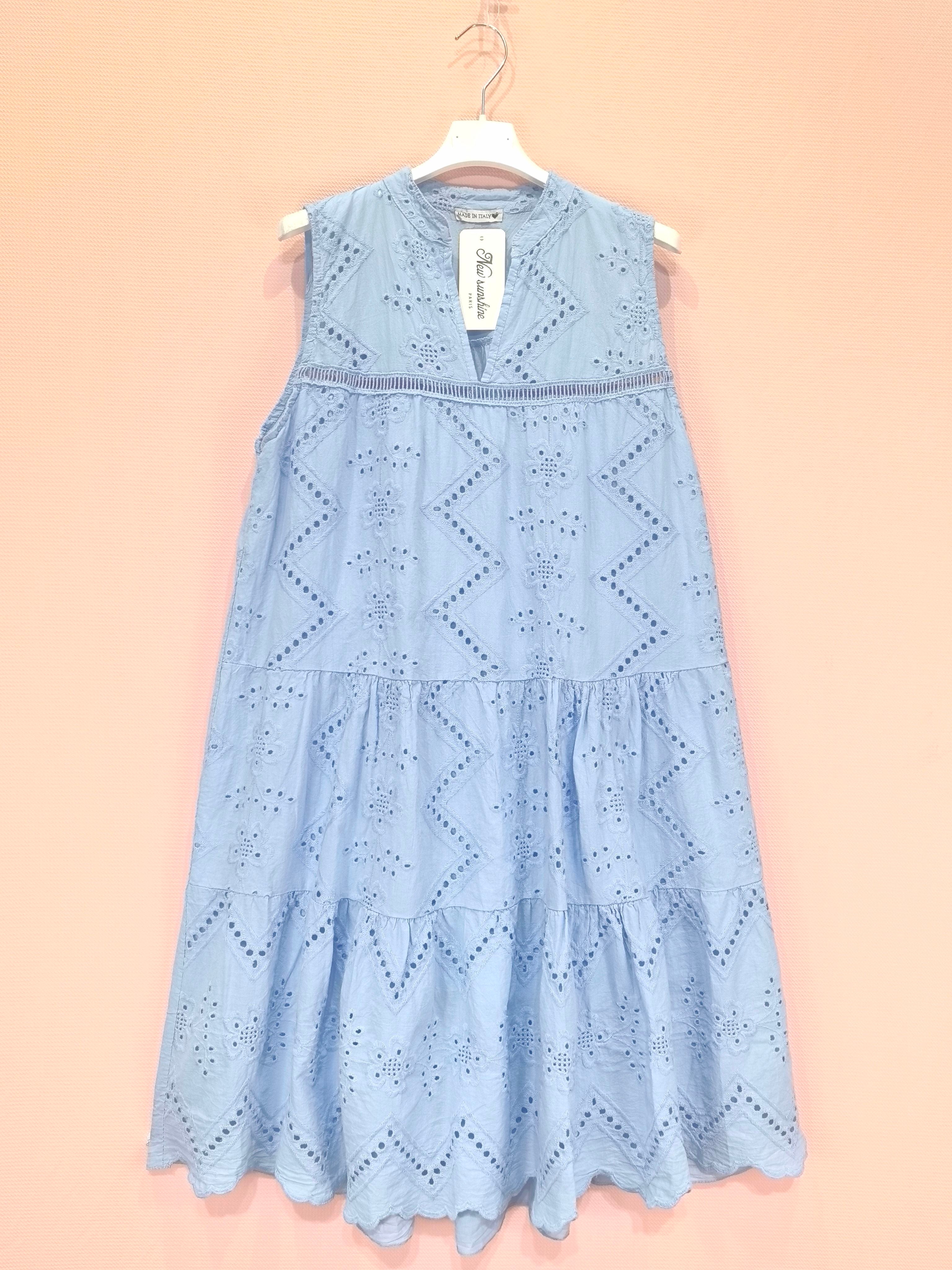 Robe brodée sans manches en coton ajouré (x6)