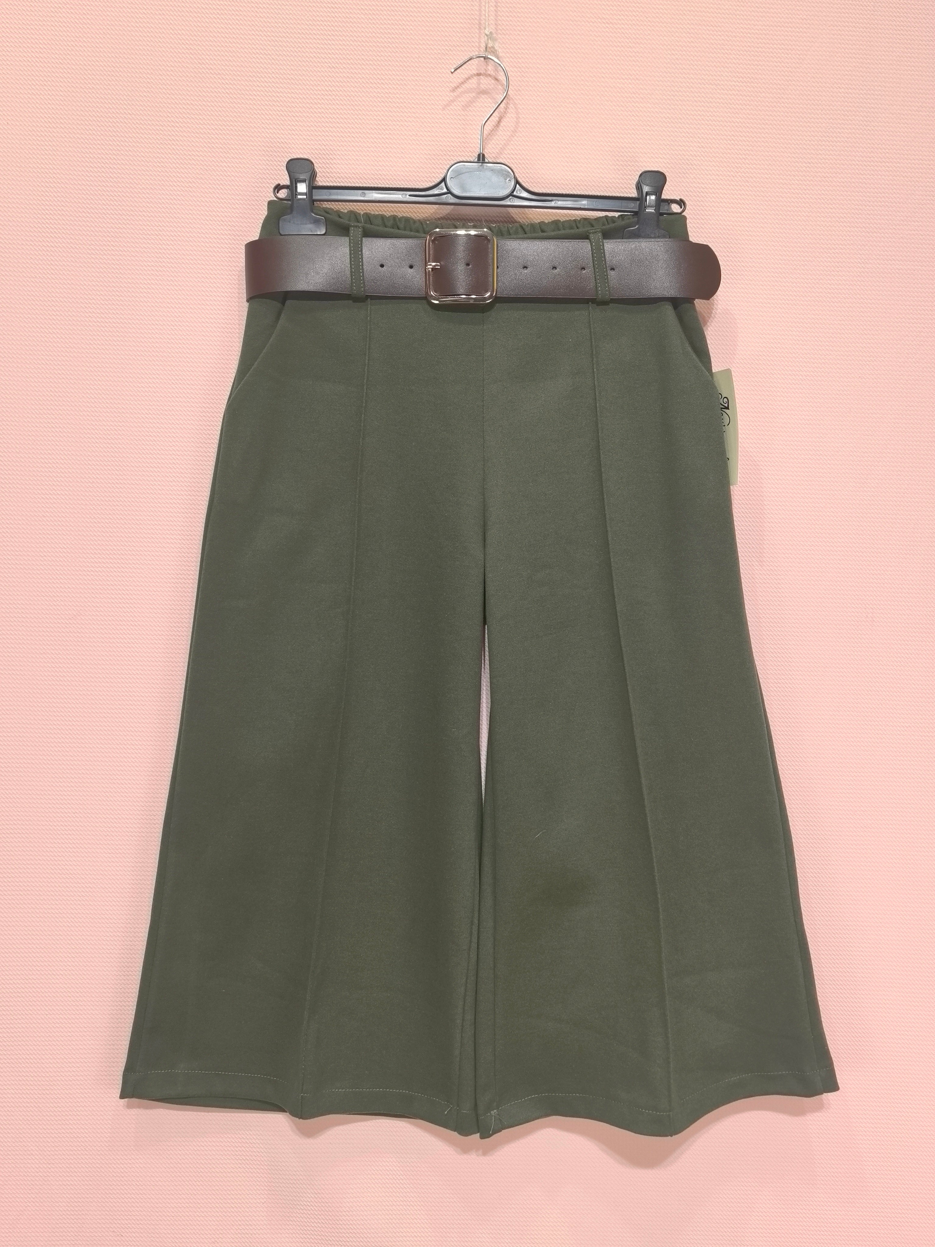 Pantalon court avec Ceinture(x6)