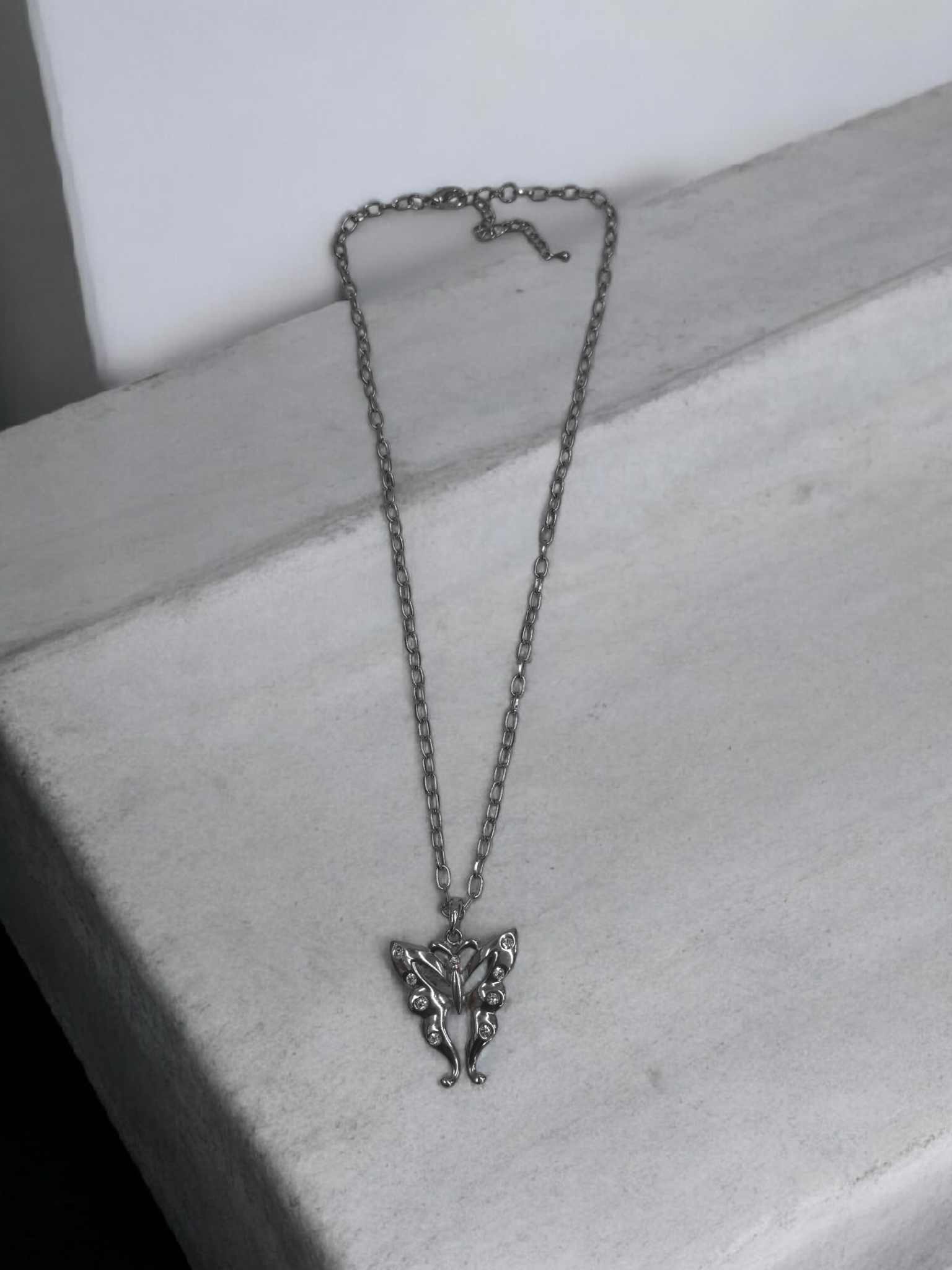 Collier fantaisie motif mélange(x12)