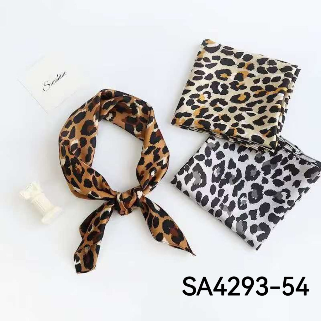 Foulard Carré touche soie 70cmx70cm (x12)#54