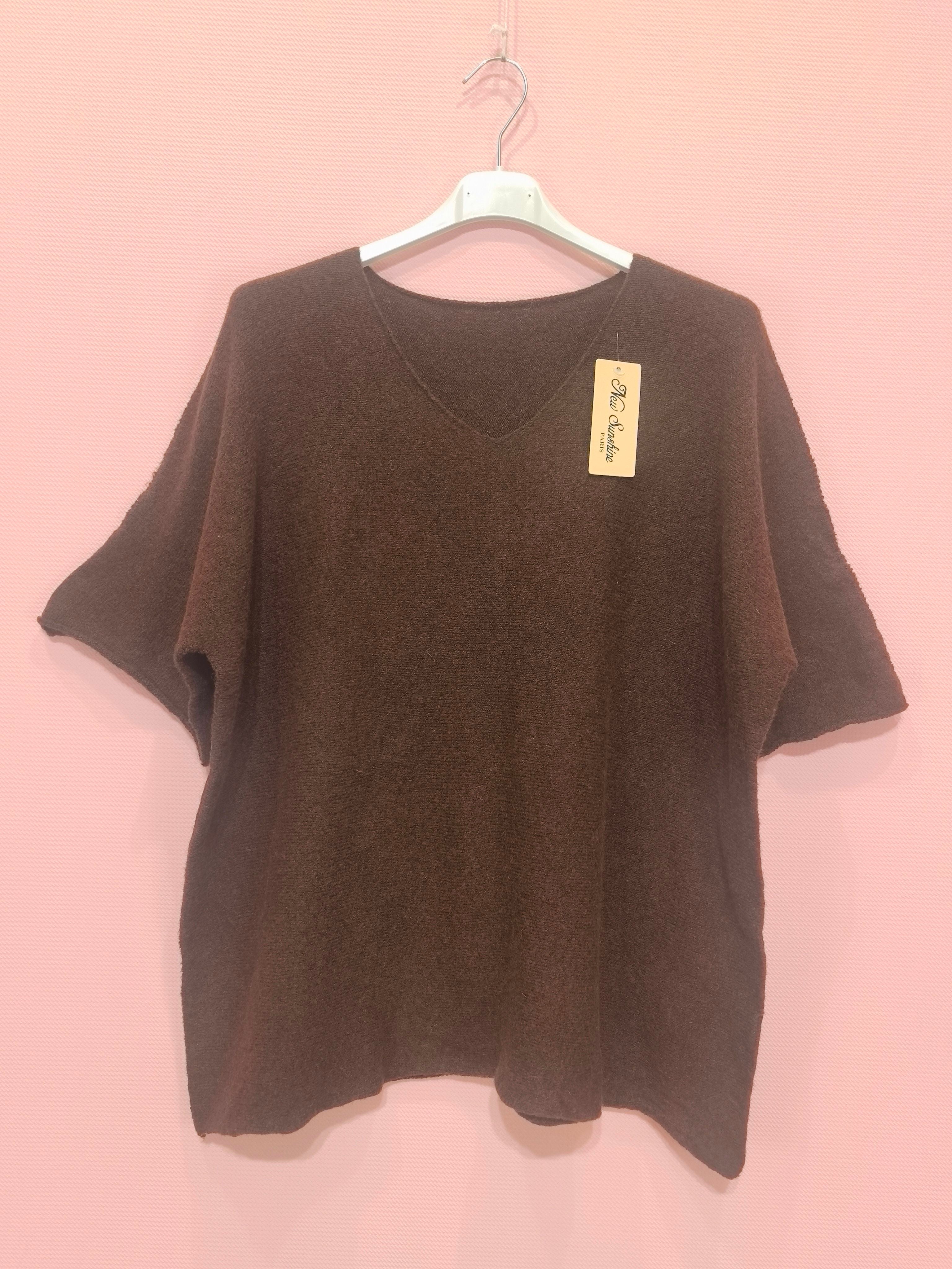 Pull ample manches courtes en maille douce (x8)