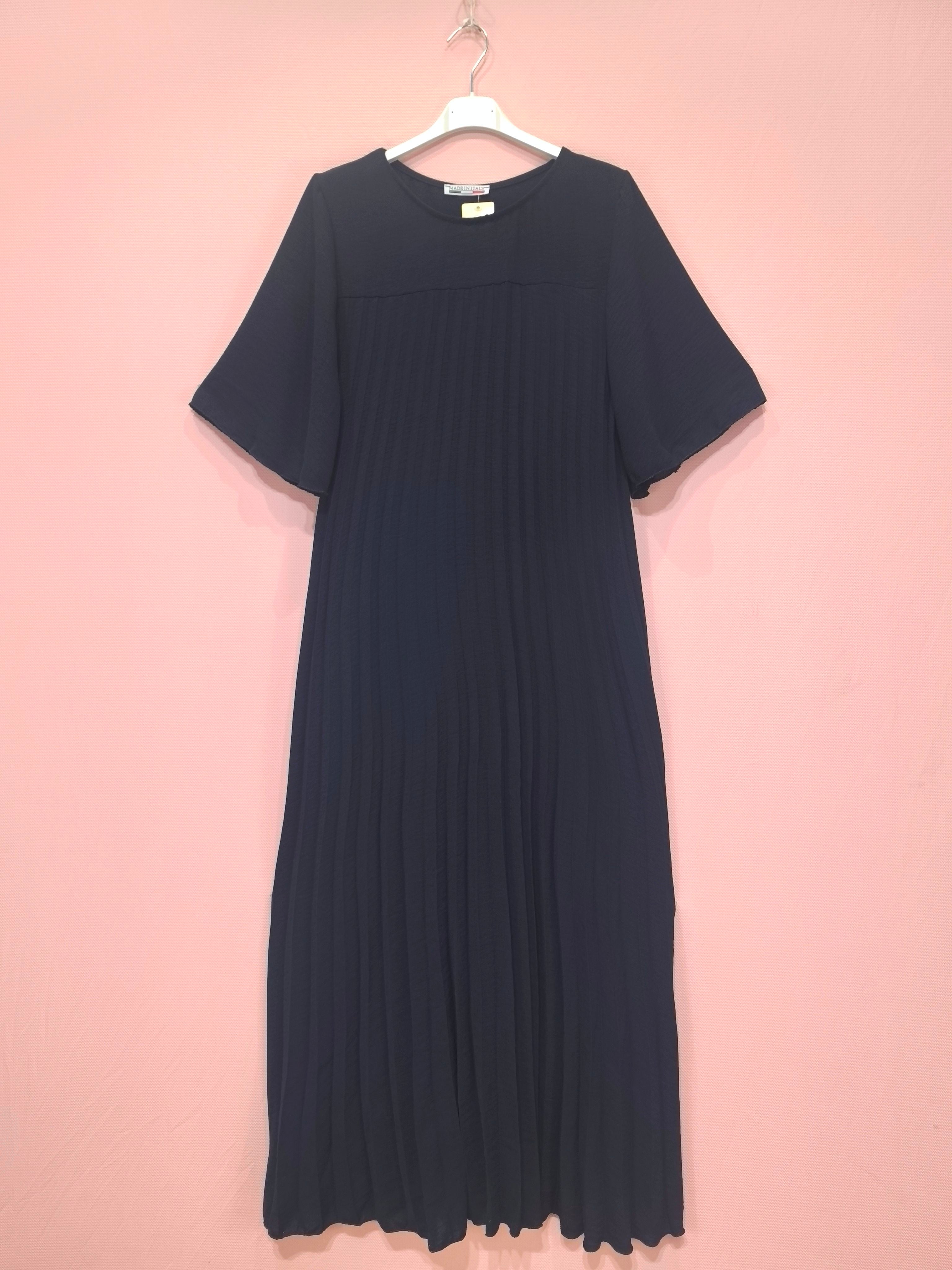 Robe Longue Plissée (x8)