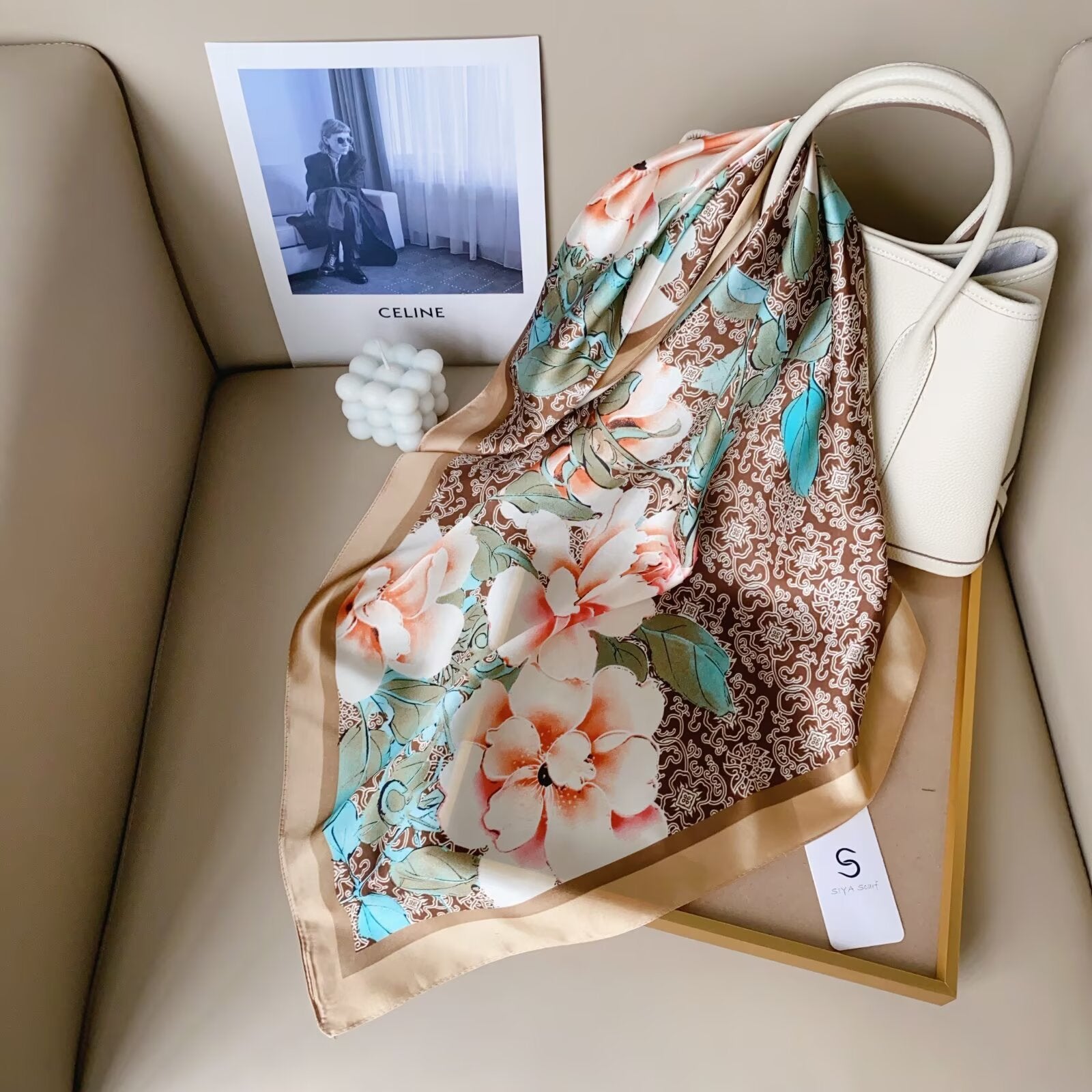 Foulard Carré touche soie 70cmx70cm (x12)#64