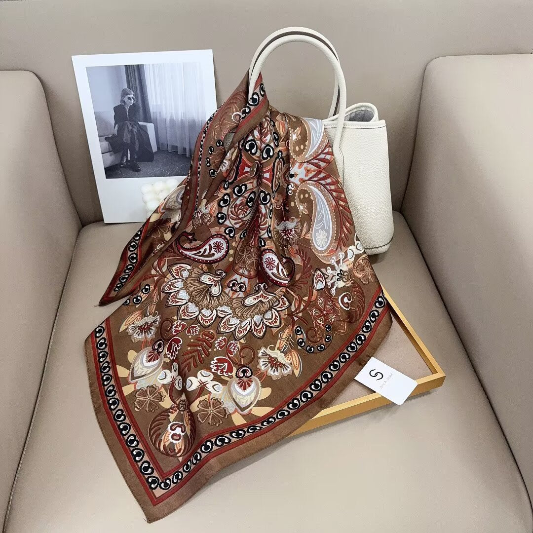 Foulard Carré touche soie 70cmx70cm (x12)#55