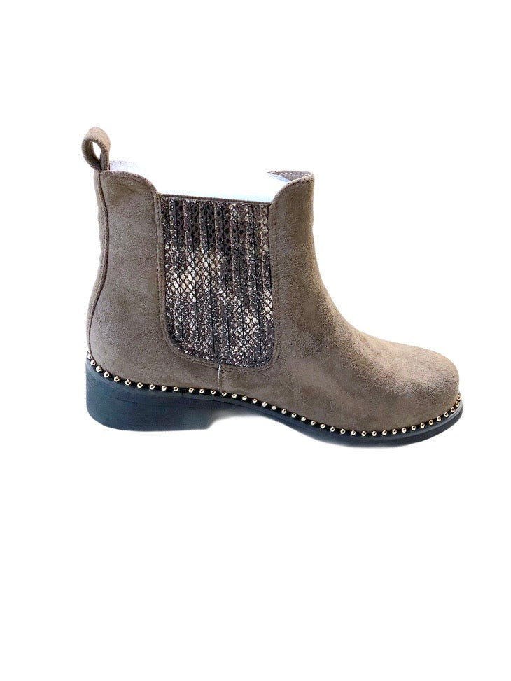 Bottines clou boots EMILIE (x12)