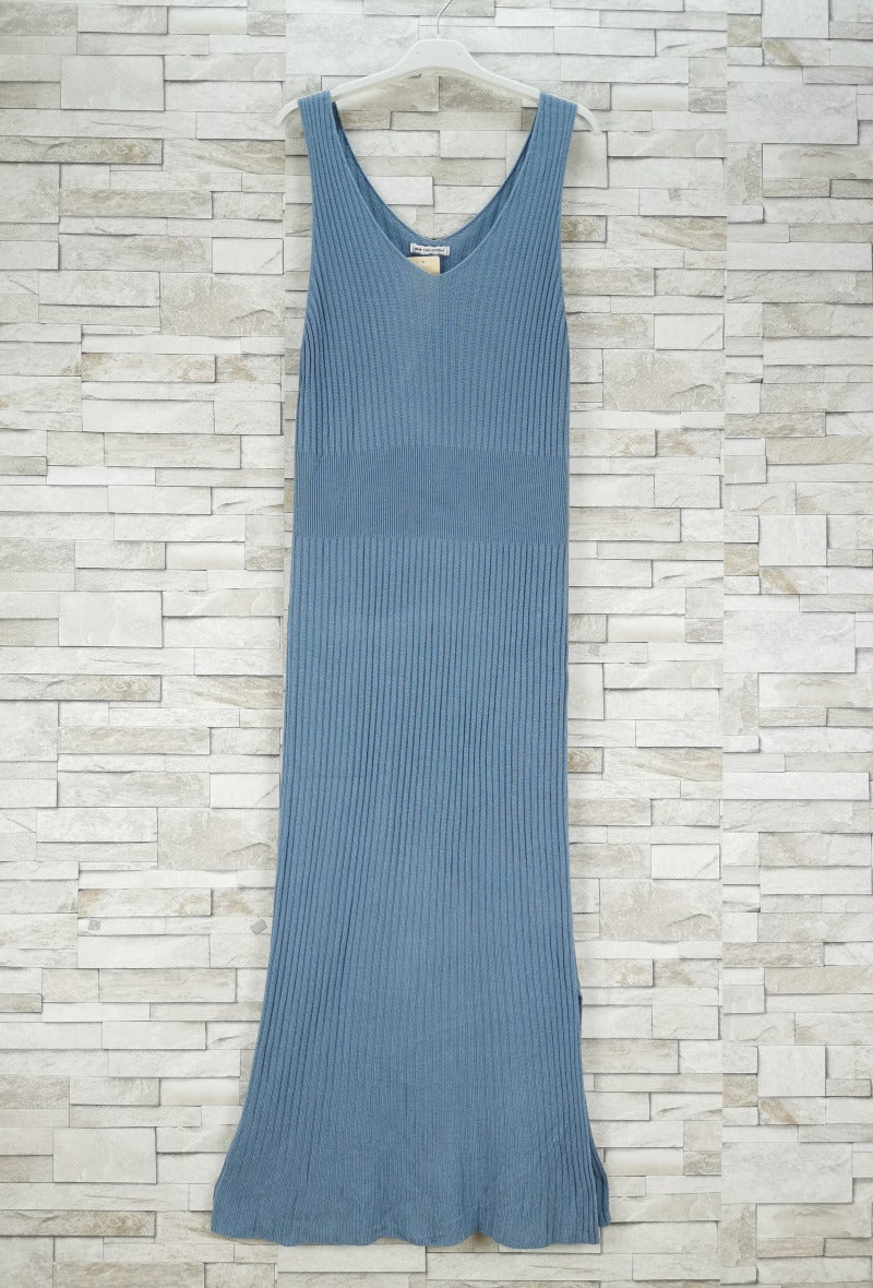 Robe tunique longue sans manche (x9)