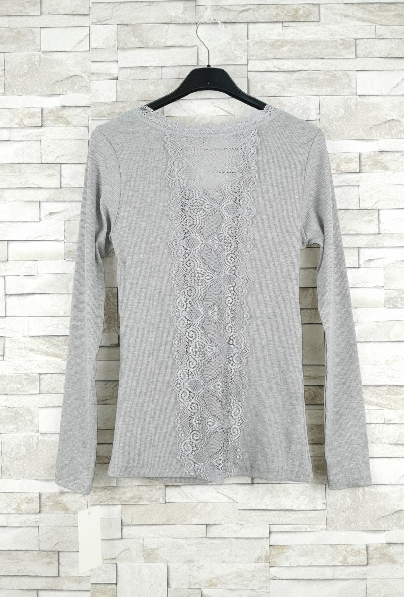 T-shirt en dentelle manche longue (x9)