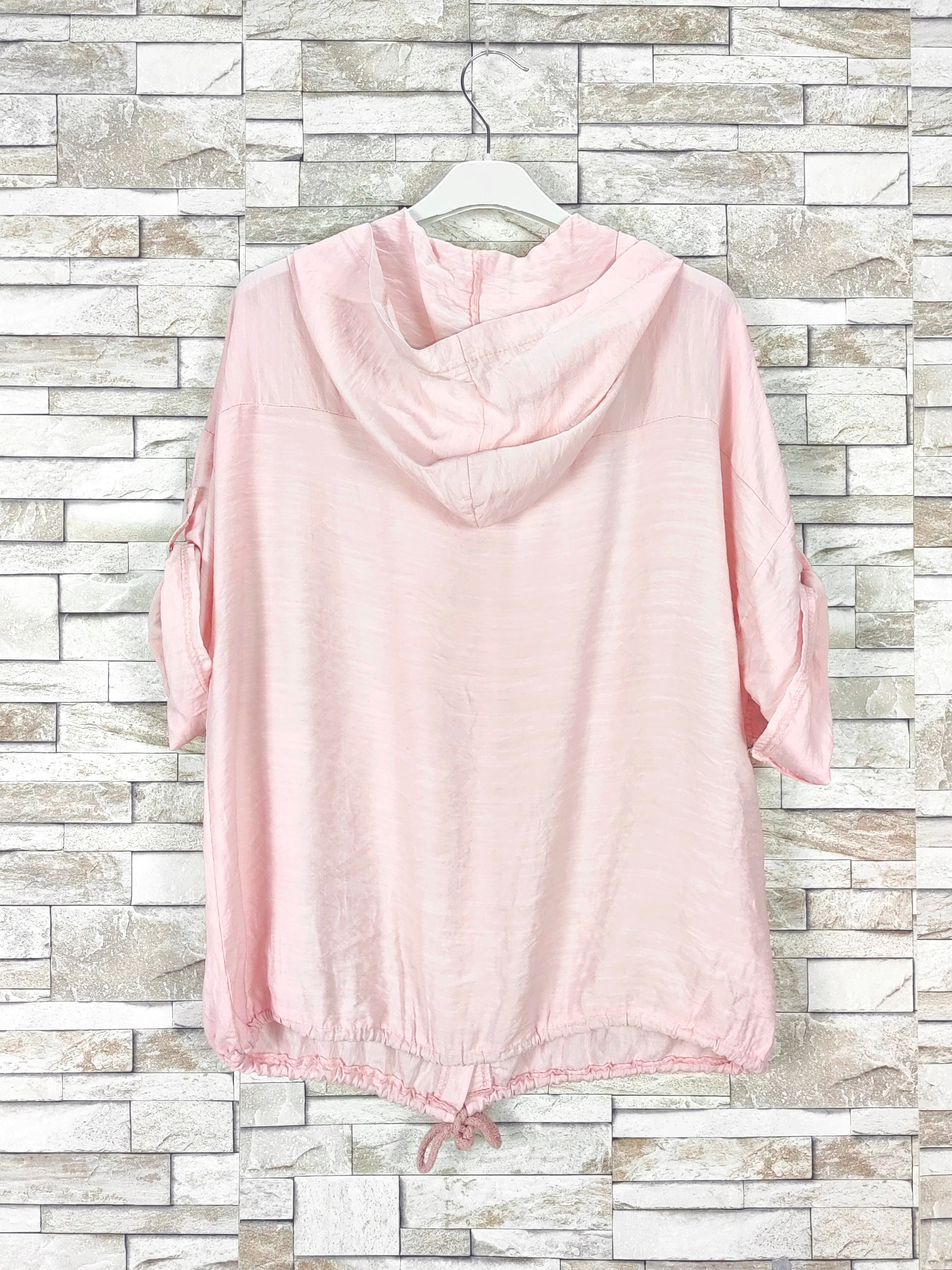 Chemise à capuche (x9)