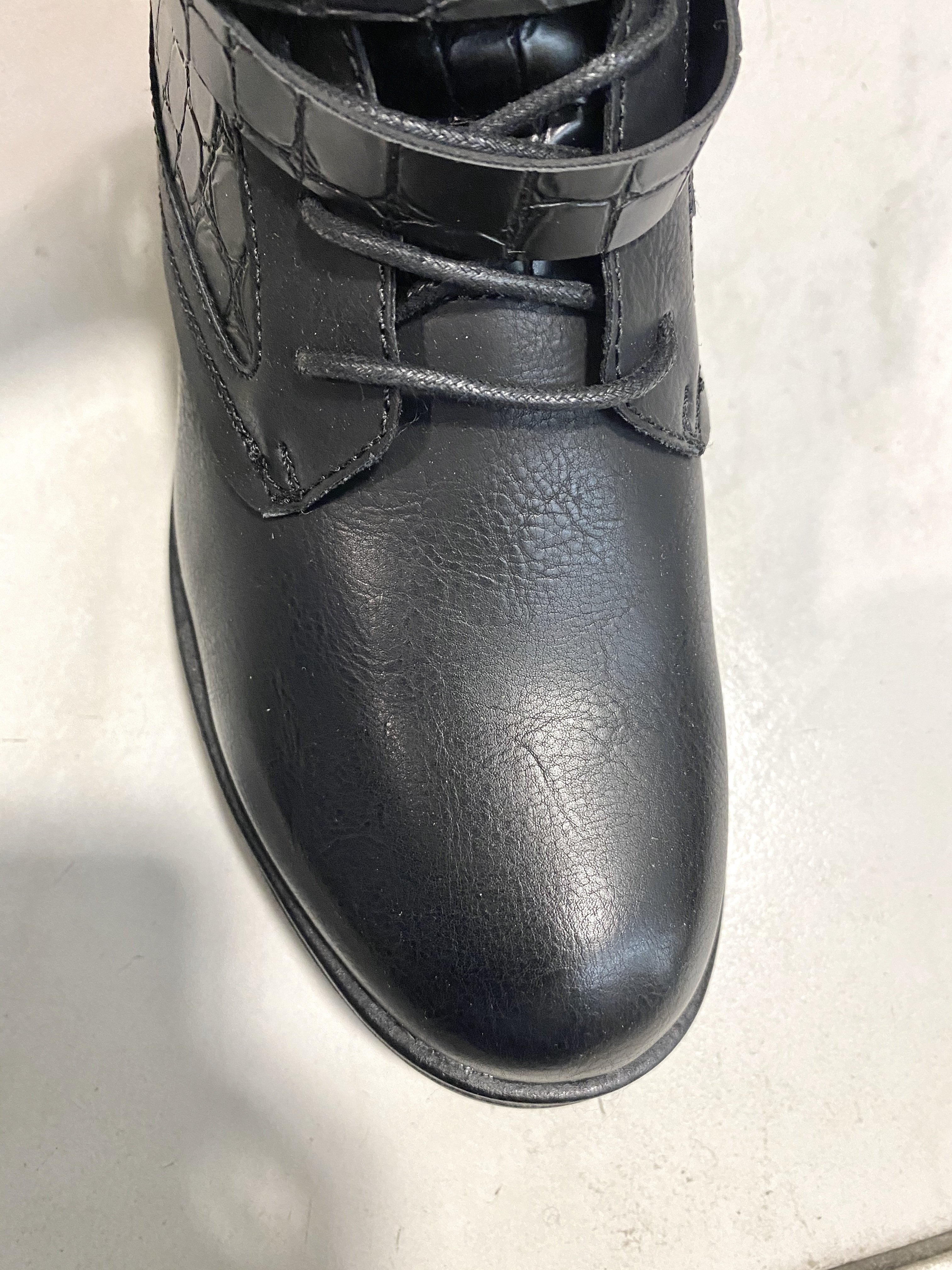 Bottines effet écailles boots CHARLOTTE (x12) 20,00€/paire | Grossiste-pro