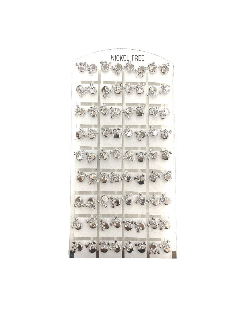 LOT DE 36 - Boucles d’oreilles tête de mort 0,21€/paire | Grossiste-pro