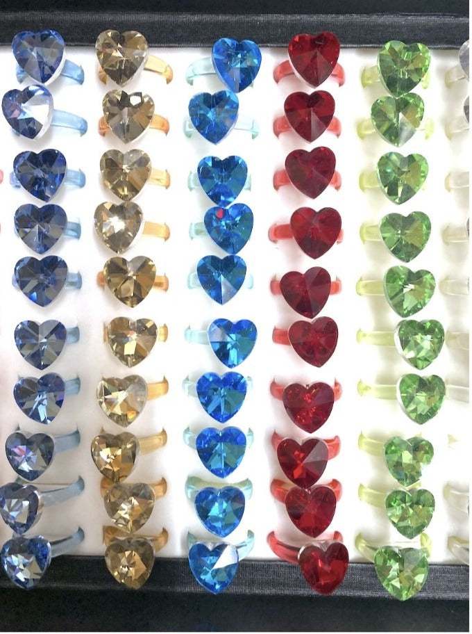 Boîte bagues fantaisie coeur femme (x100)