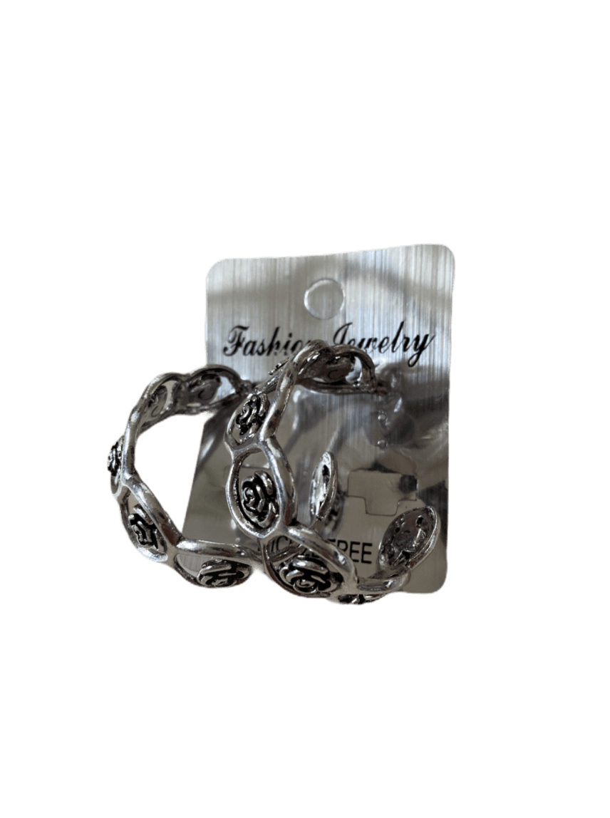 LOT DE 6 - Boucles d'oreilles créoles à motif vintage ethnique 1,50€/paire | Grossiste-pro