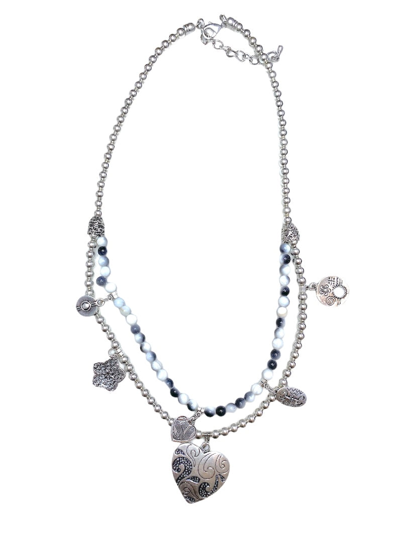 Collier sautoir fantaisie double noir/blanc