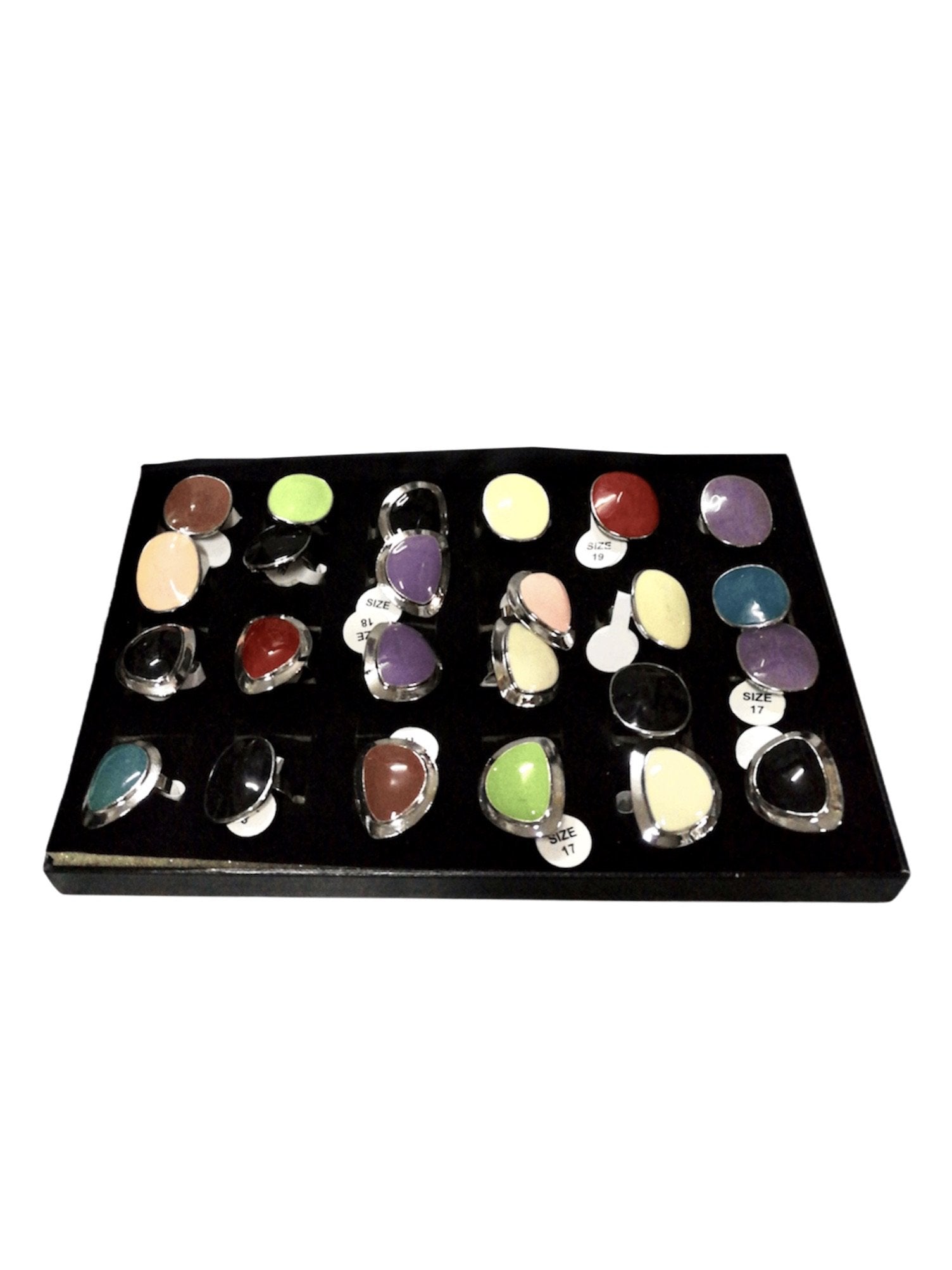 DESTOCKAGE Boîte de bagues couleur femme (x24) 1,00€/unité | Grossiste-pro