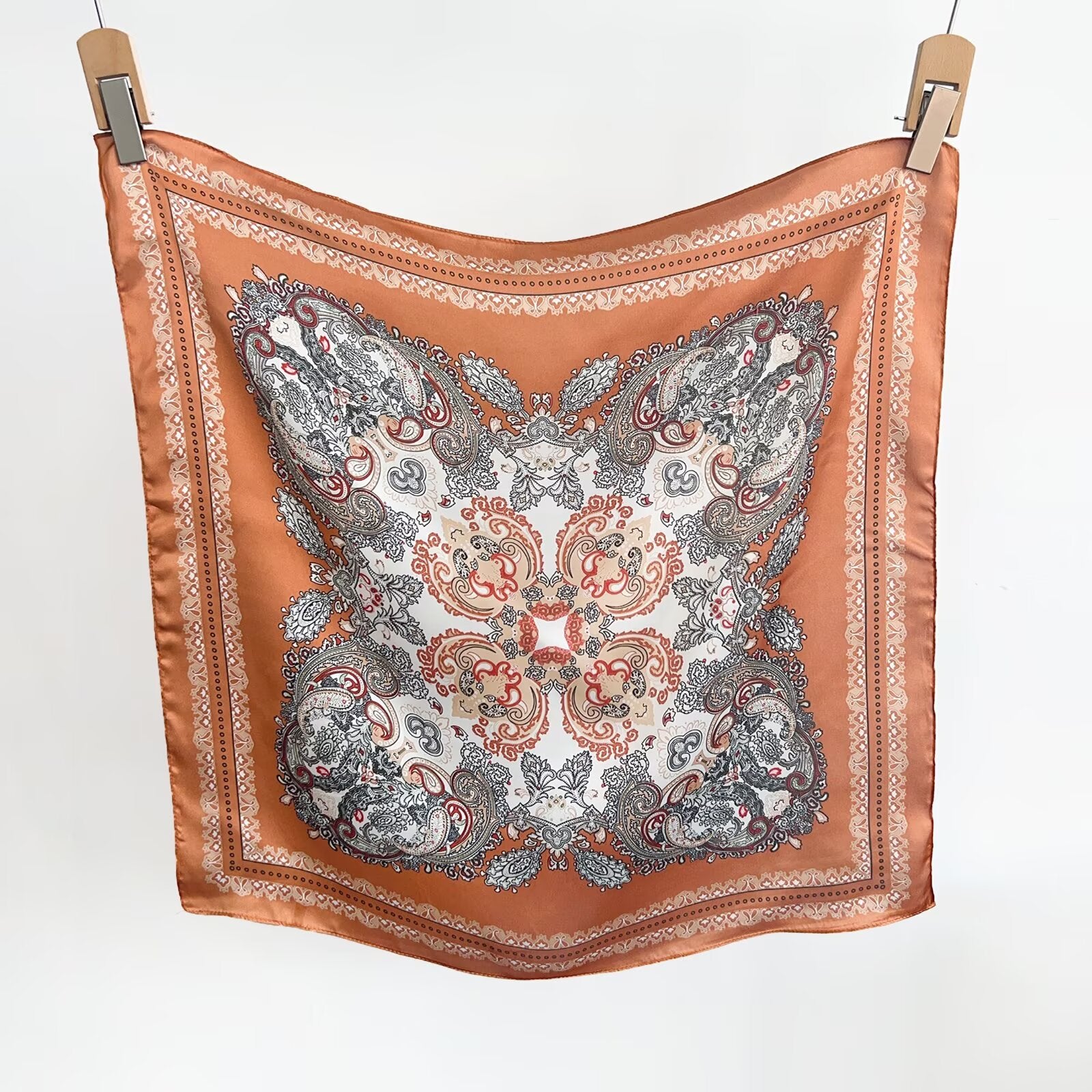 Foulard Carré touche soie 70cmx70cm (x12)#4