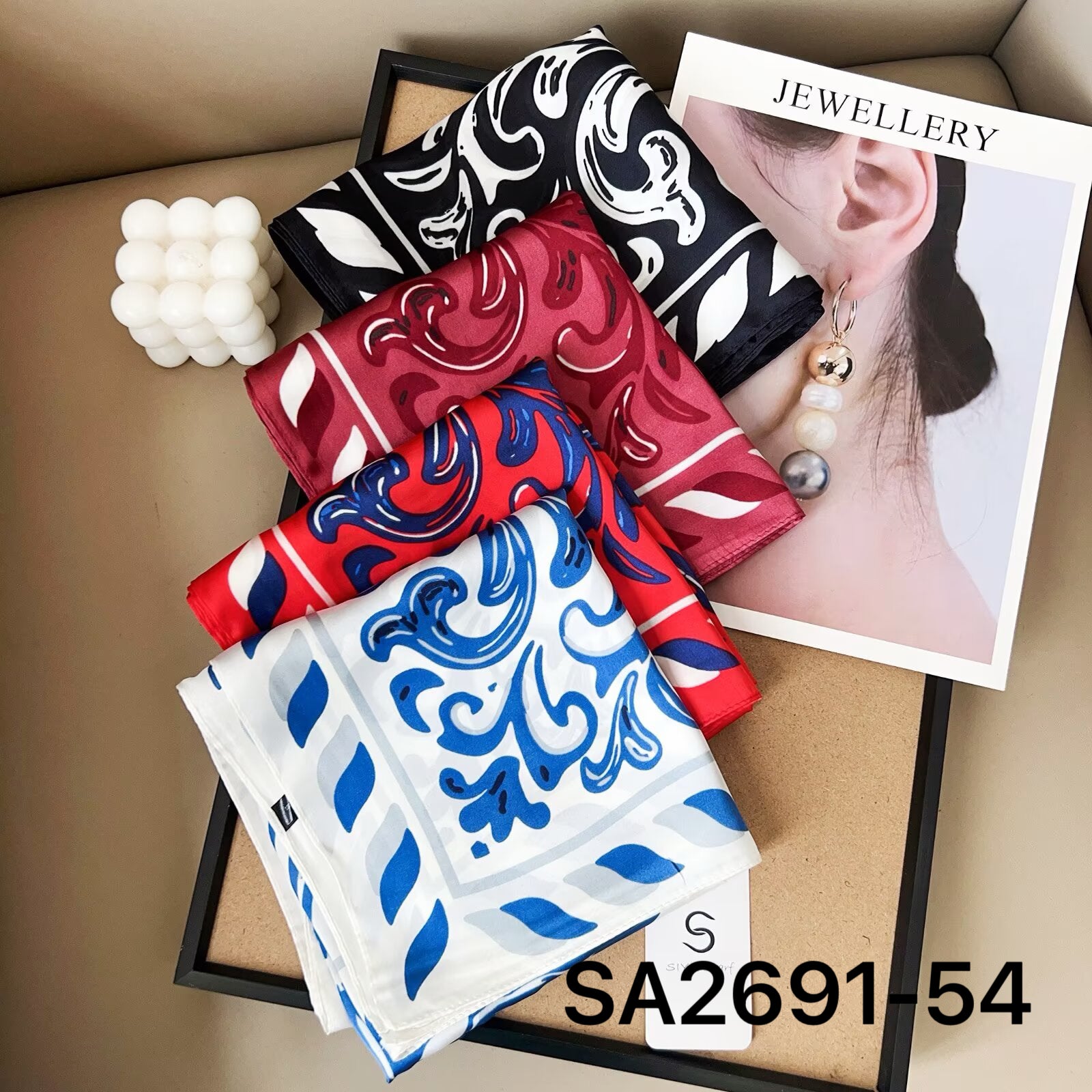 Foulard Carré touche soie 70cmx70cm (x12)#54