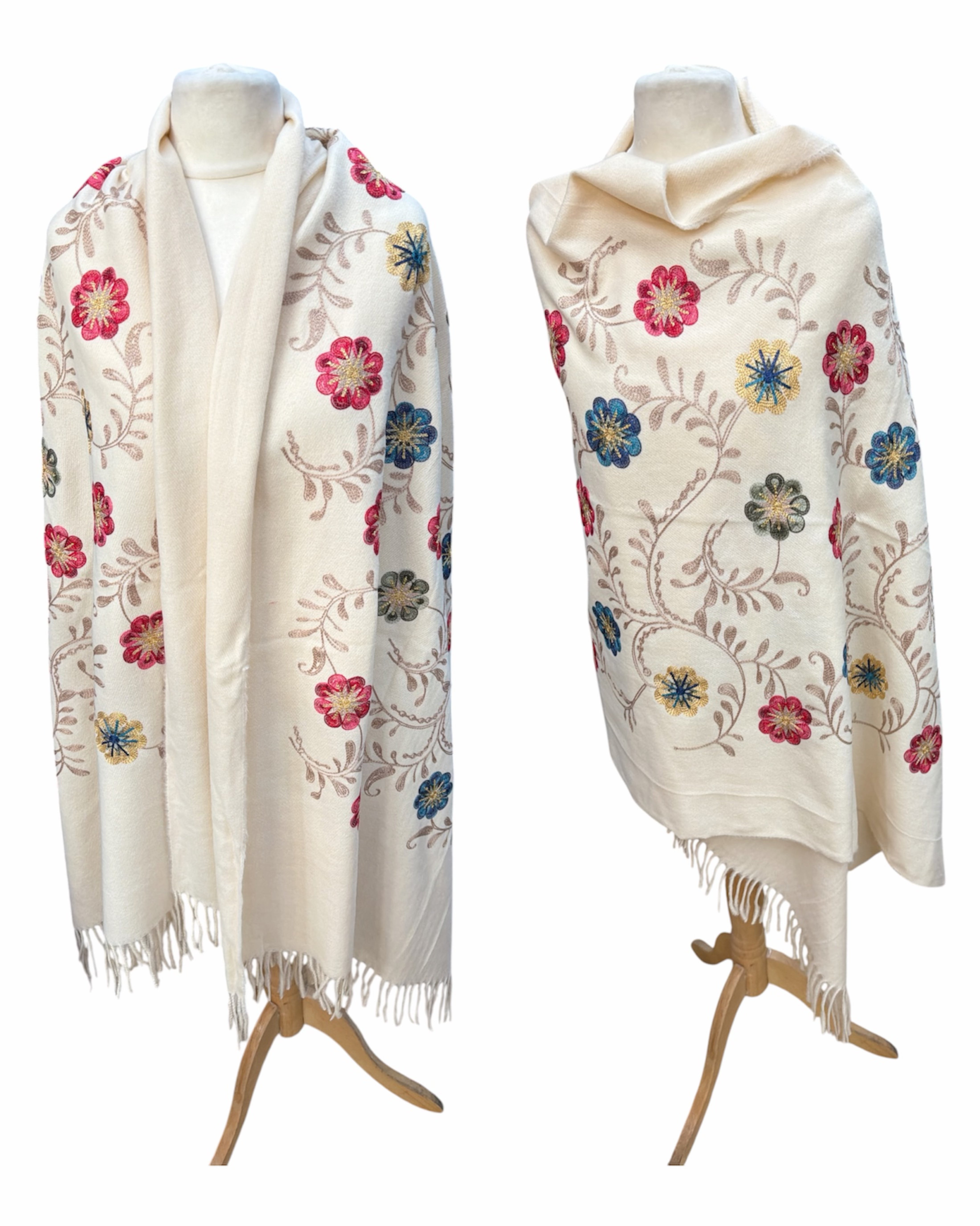 Grande écharpe‑châle à broderies florales colorées. (X8)