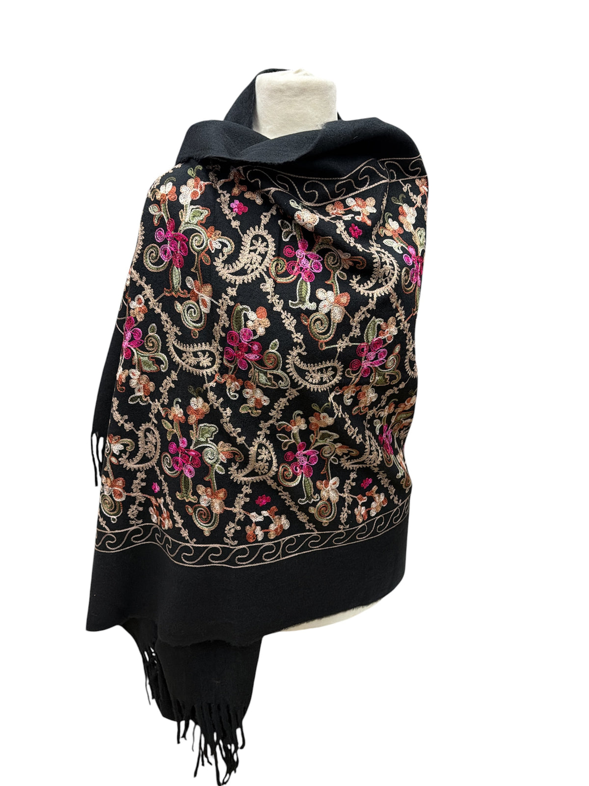 Grande écharpe‑châle à broderies florales colorées. (X10）