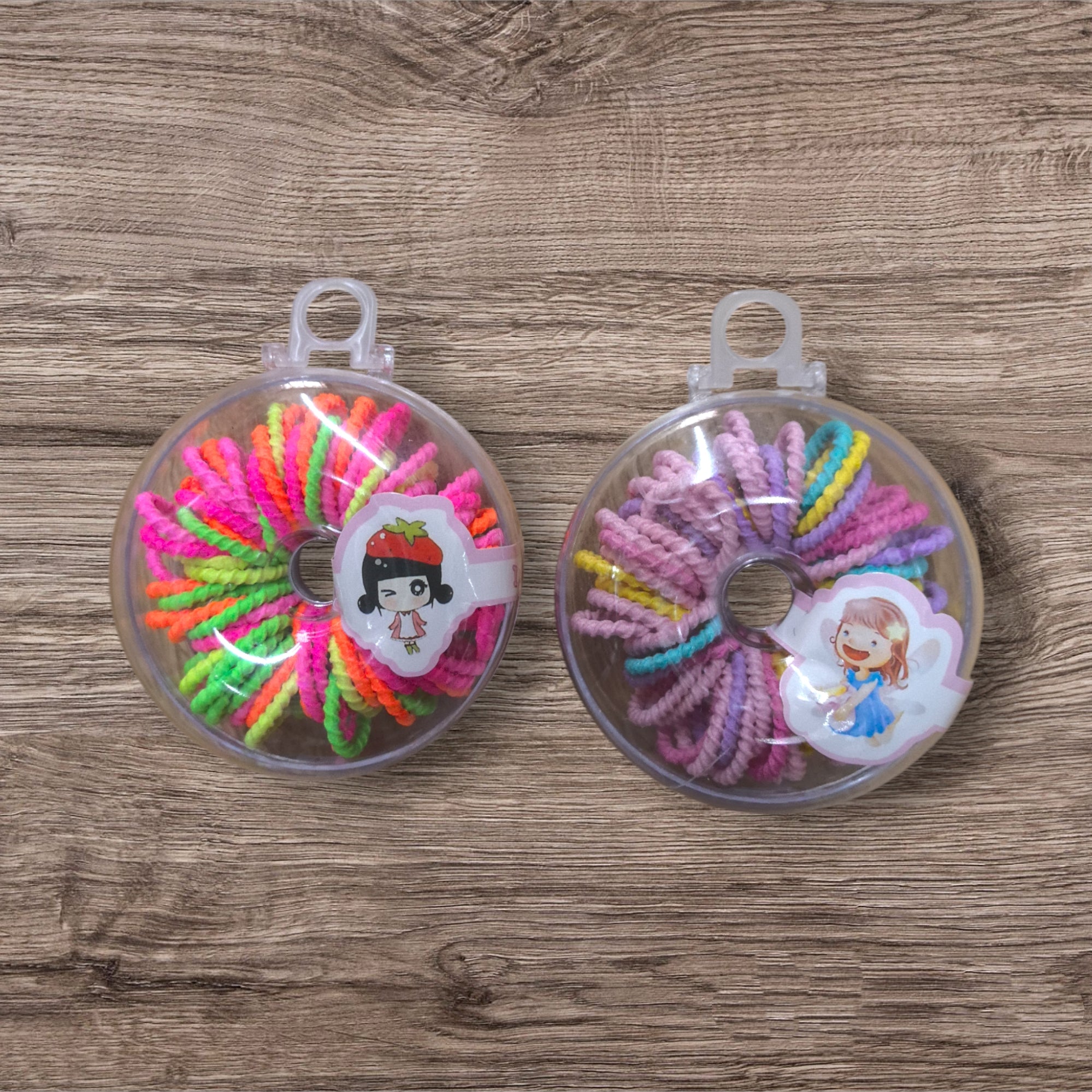 En boîte 72pcs Élastiques a cheveux  mignons (x12)