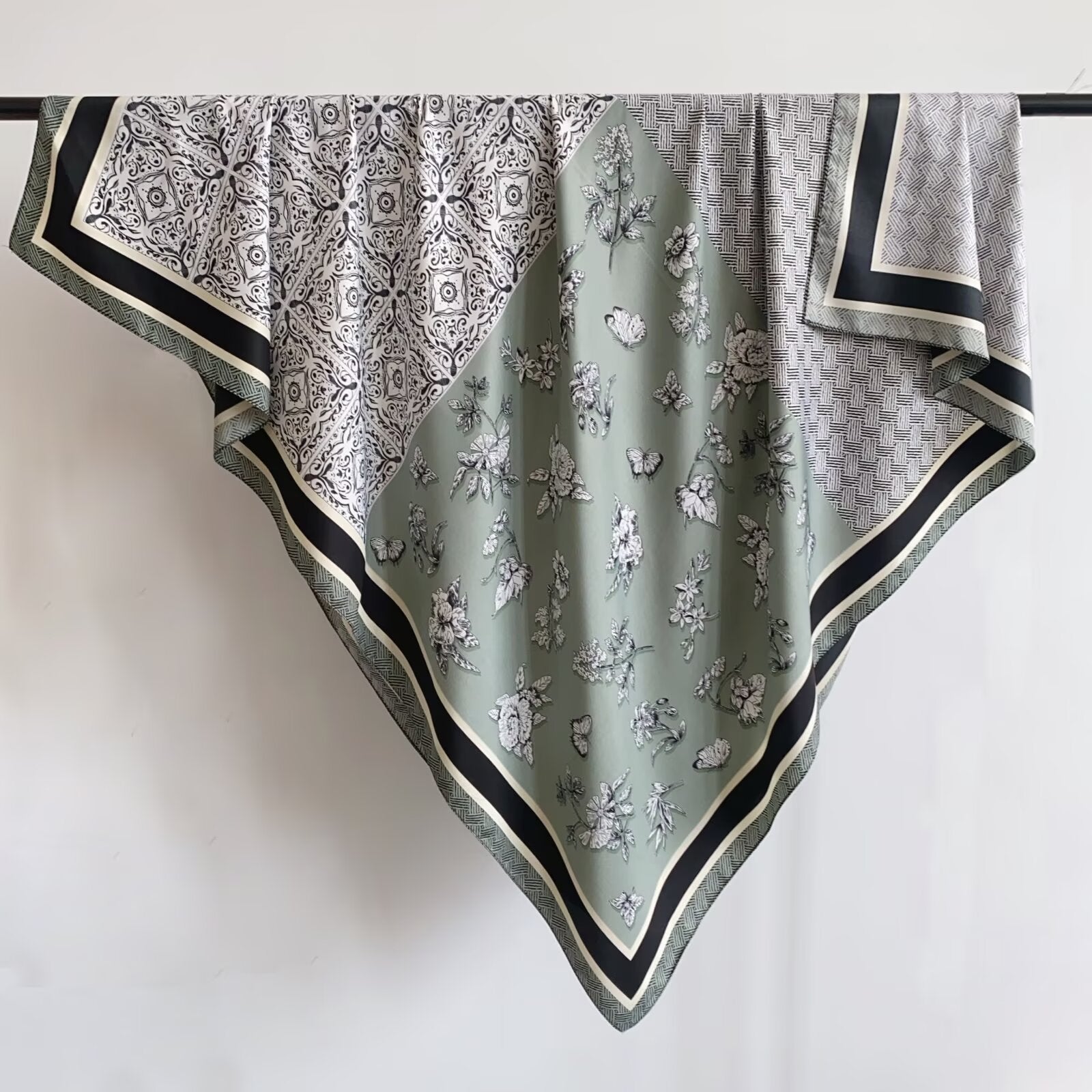 Foulard Carré touche soie  130×130cm (x6)#34