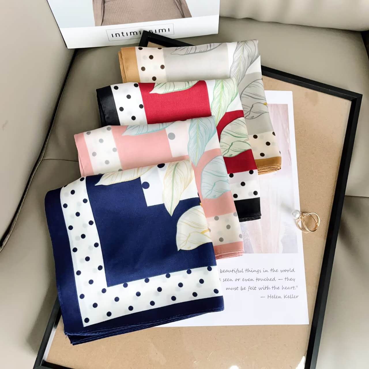 Foulard Carré touche soie 70cmx70cm (x12)#25