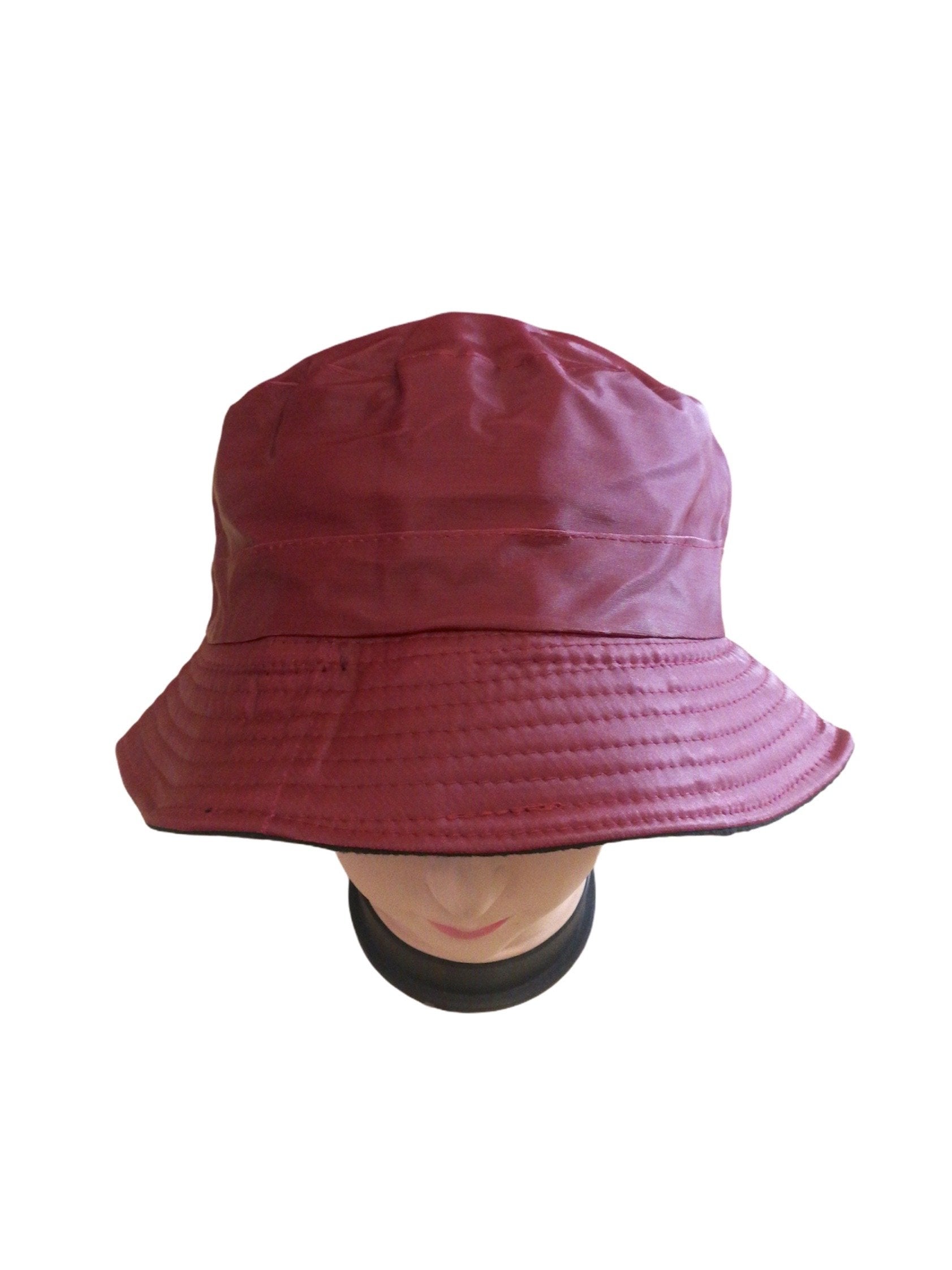 Chapeaux bob imperméable        (x12) 2,00€/unité | Grossiste-pro